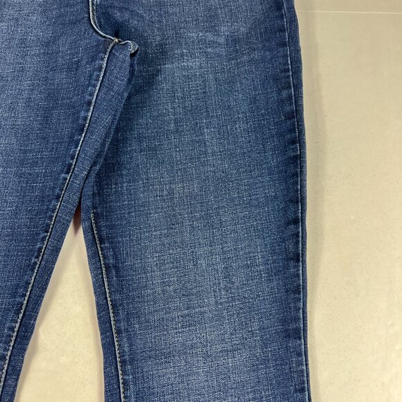 Levi's Jeans Women's 32 721 High Rise Skinny Fit Dark Blue Faded Stretch Denim - Picture 3 of 16